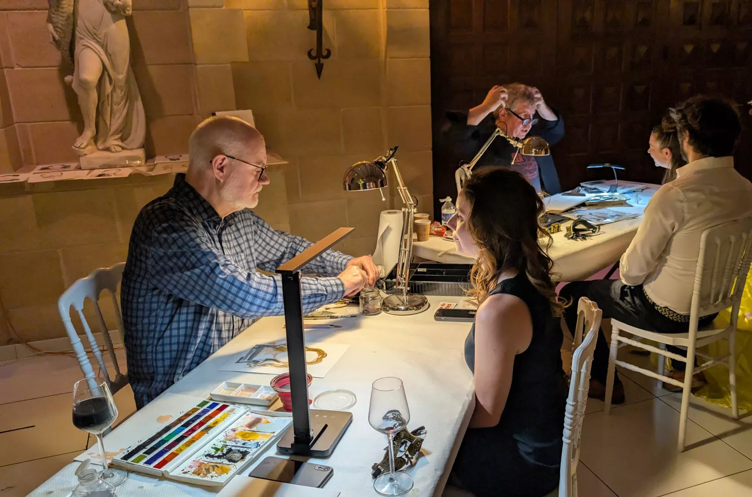 portraitistes-duo-de-tete-bordeaux-duo-de-tete Le duo de têtes, deux portraitistes ici en action au château Laffite, Bordeaux duo de têtes portraits événement